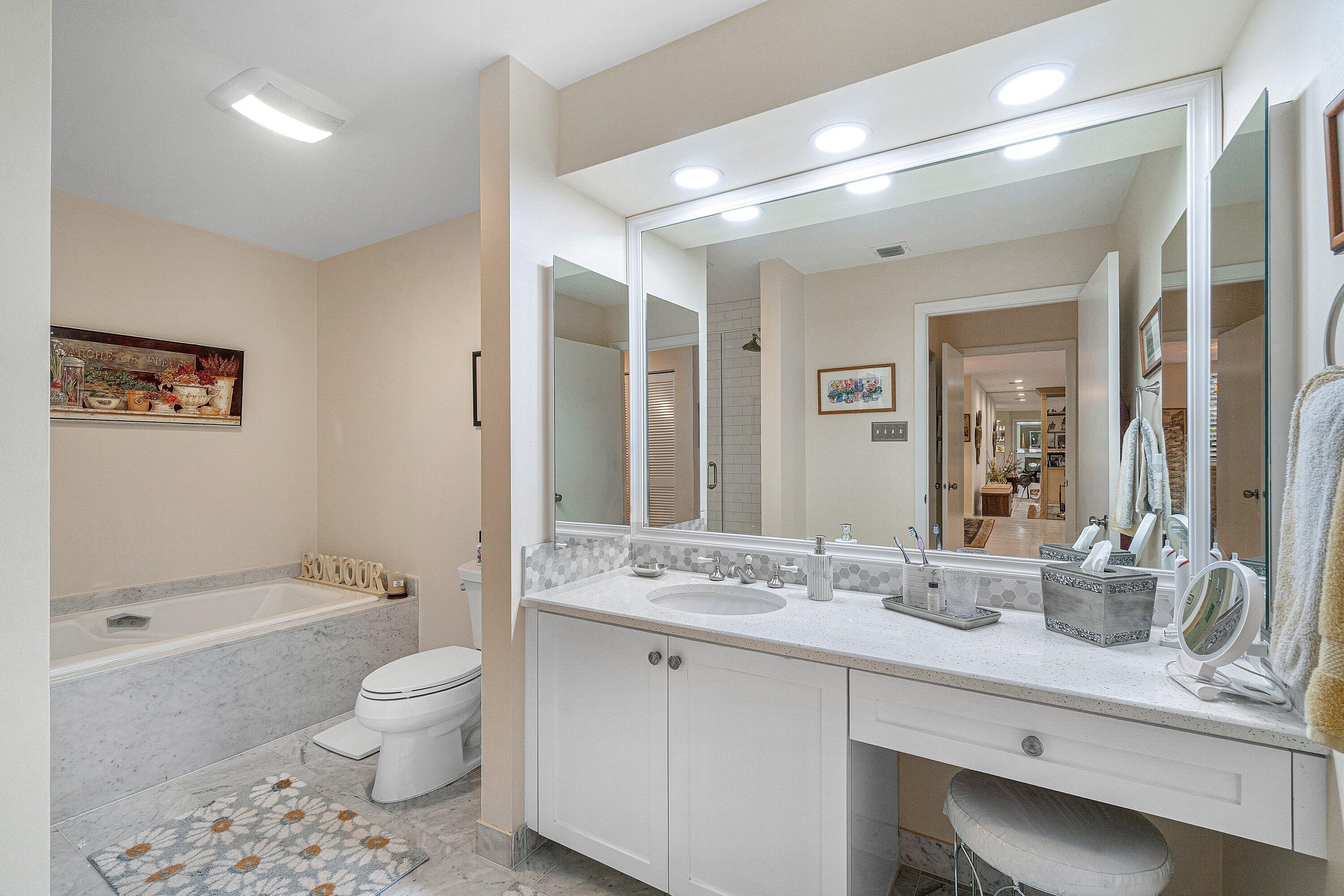 7 Eastgate Drive C