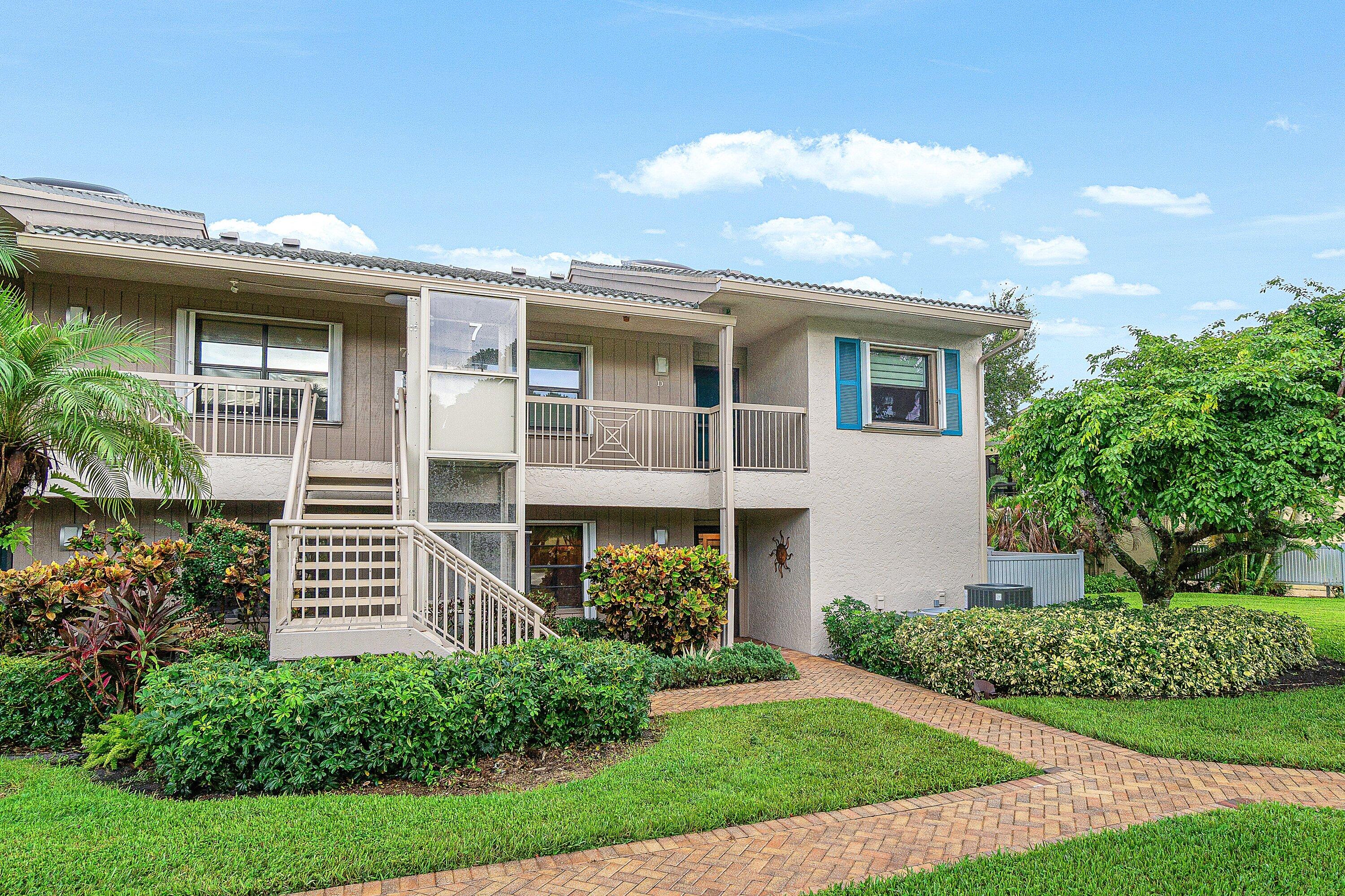7 Eastgate Drive C