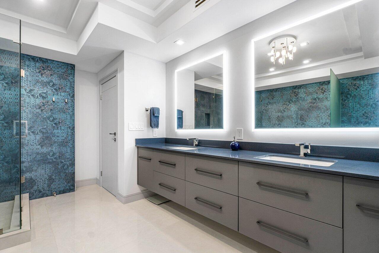 550 SE Mizner Boulevard B709