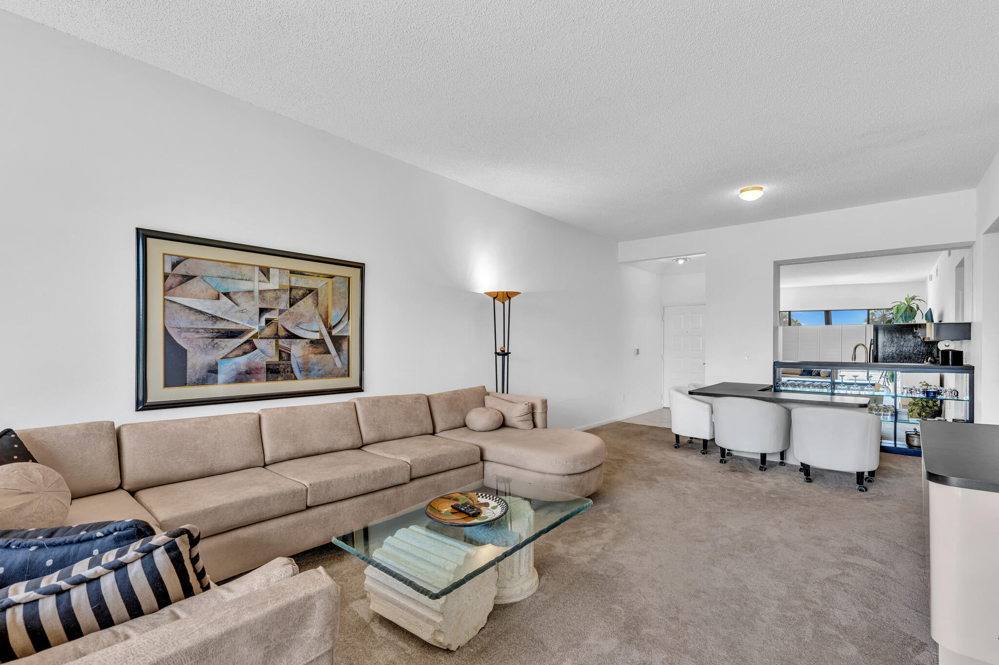 7508 LA PAZ Boulevard 204