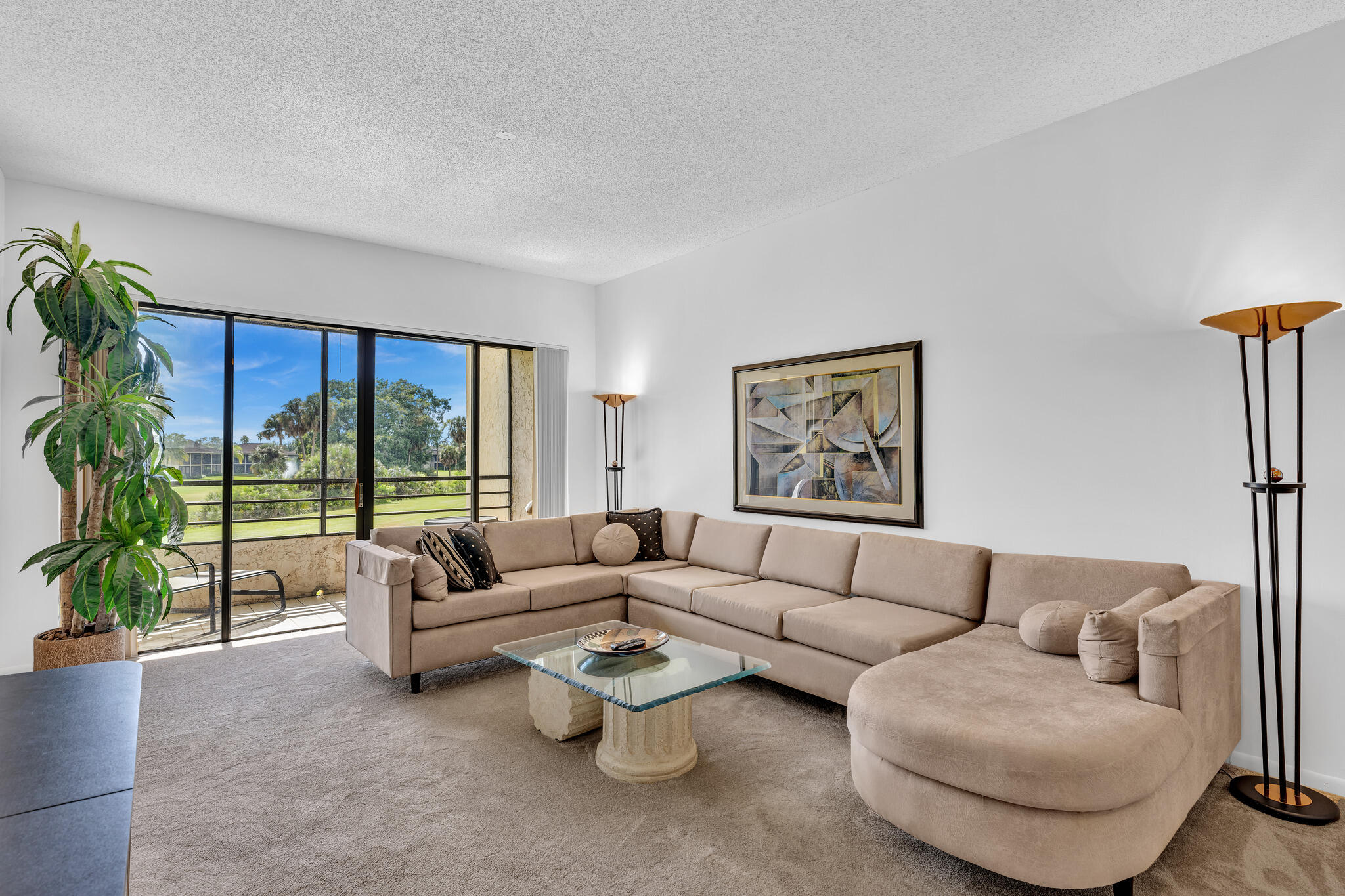 7508 LA PAZ Boulevard 204