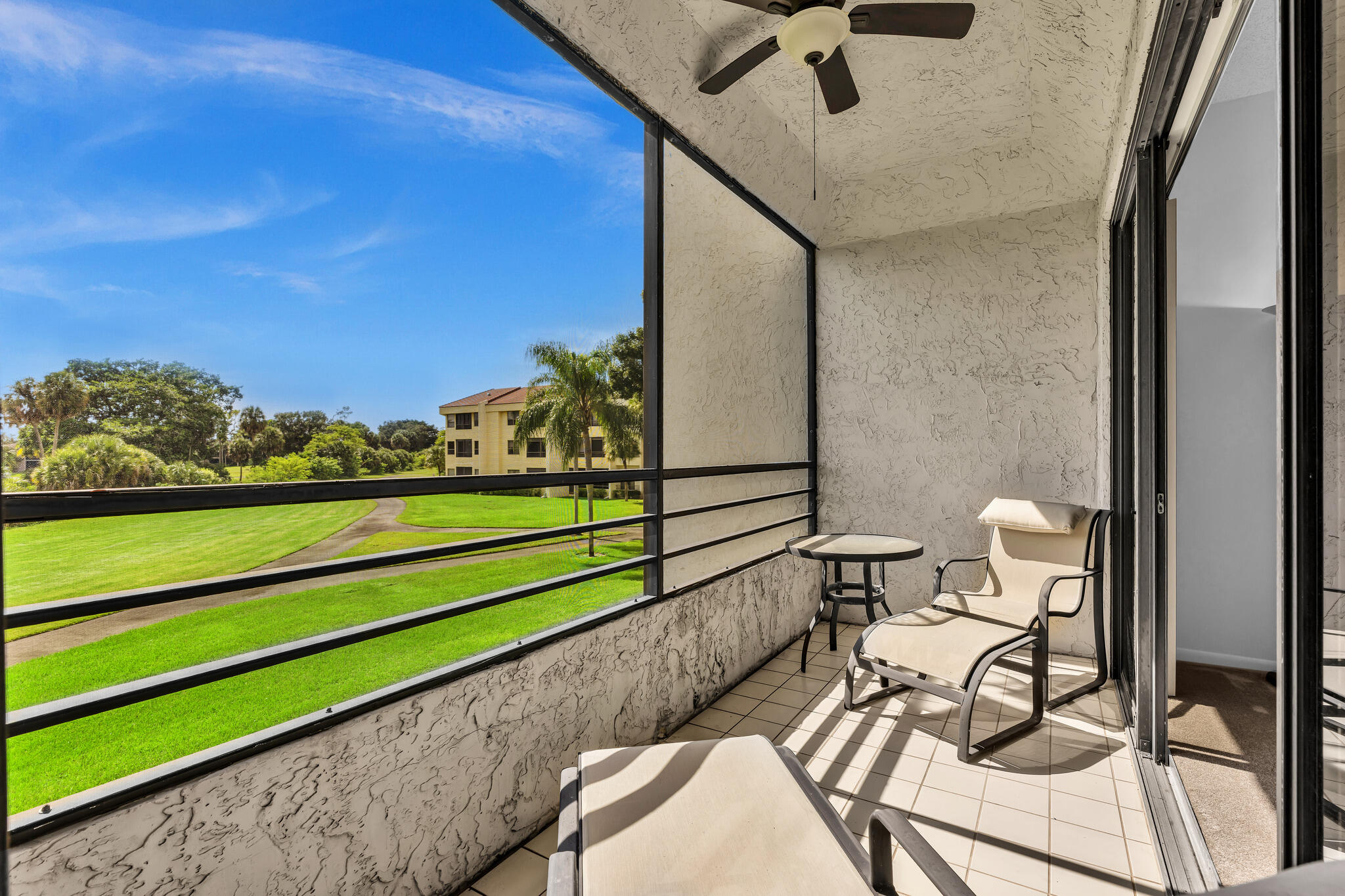 7508 LA PAZ Boulevard 204