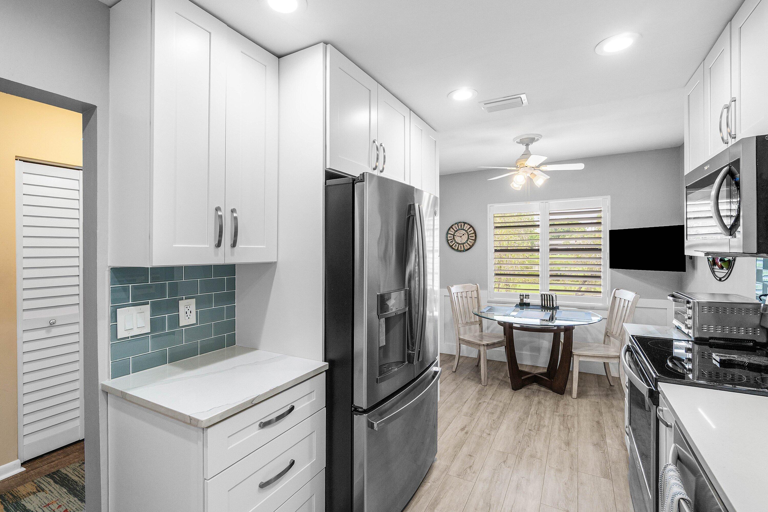 13 SOUTHPORT Lane F