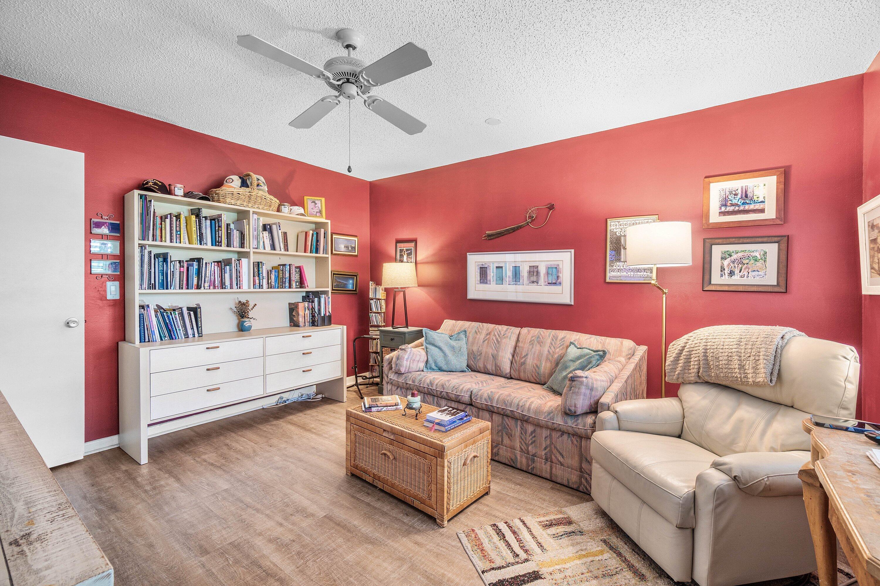 13 SOUTHPORT Lane F