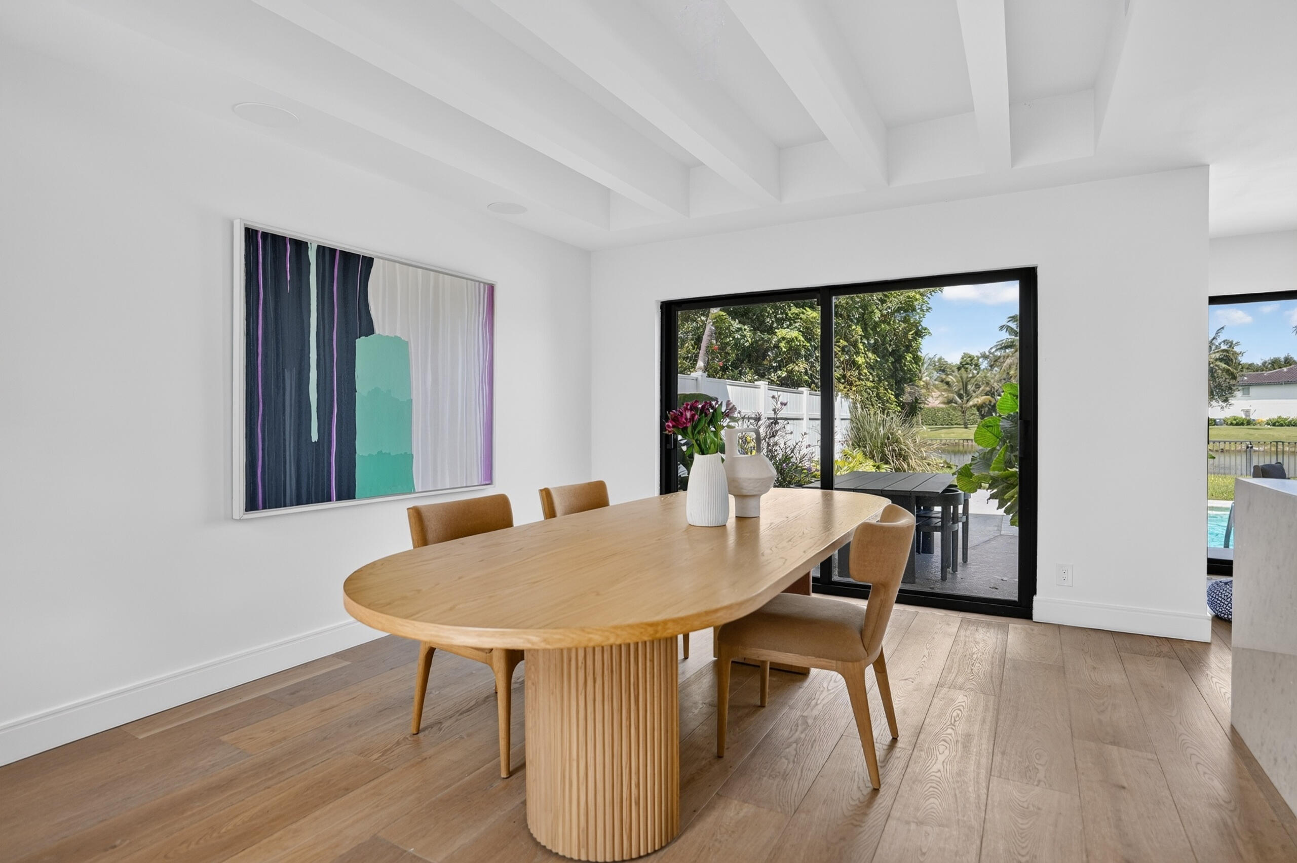 3995 Laurelwood Lane