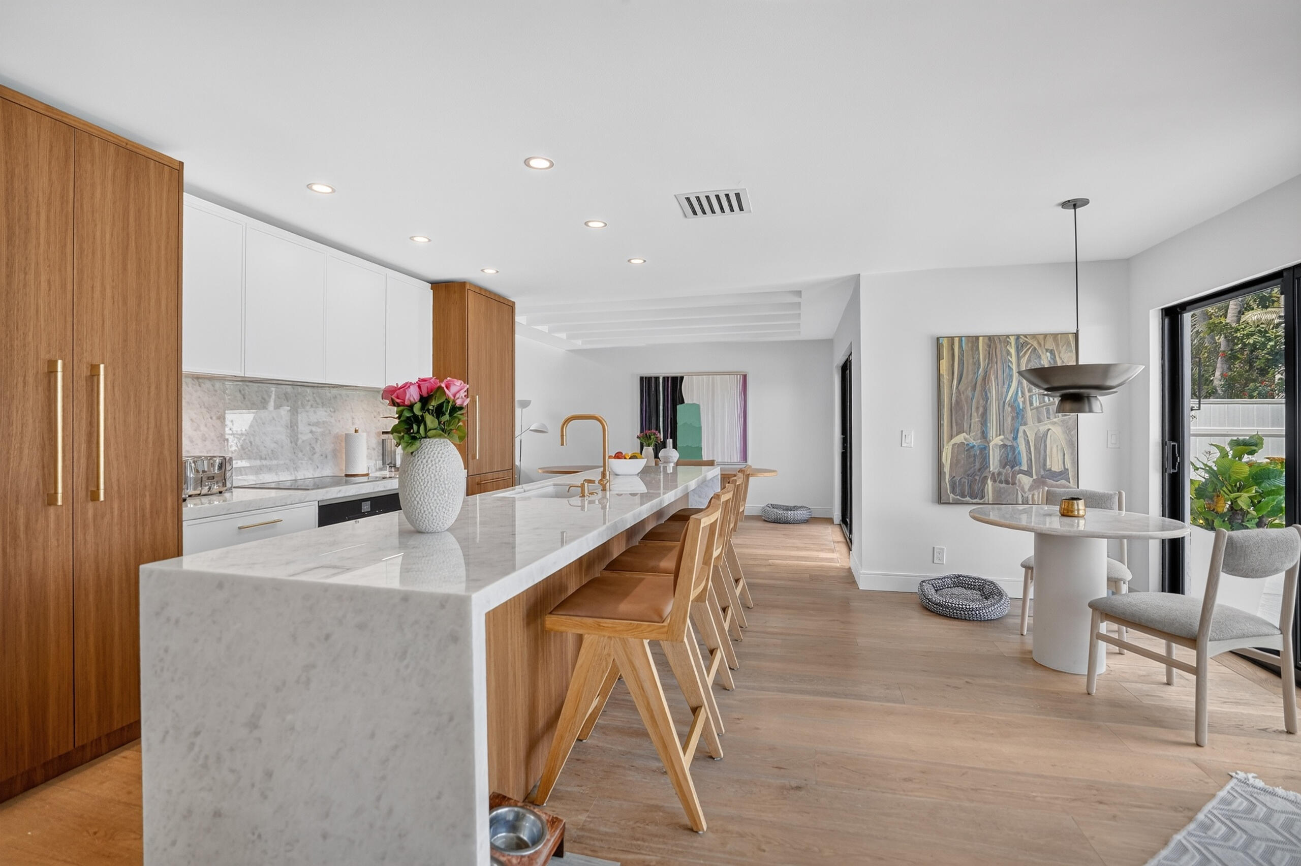 3995 Laurelwood Lane