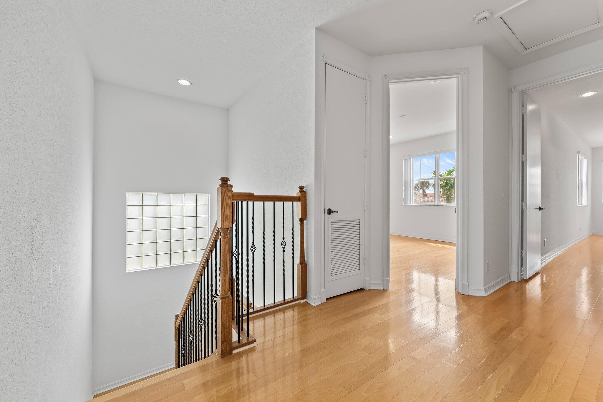 156 Isle Verde Way