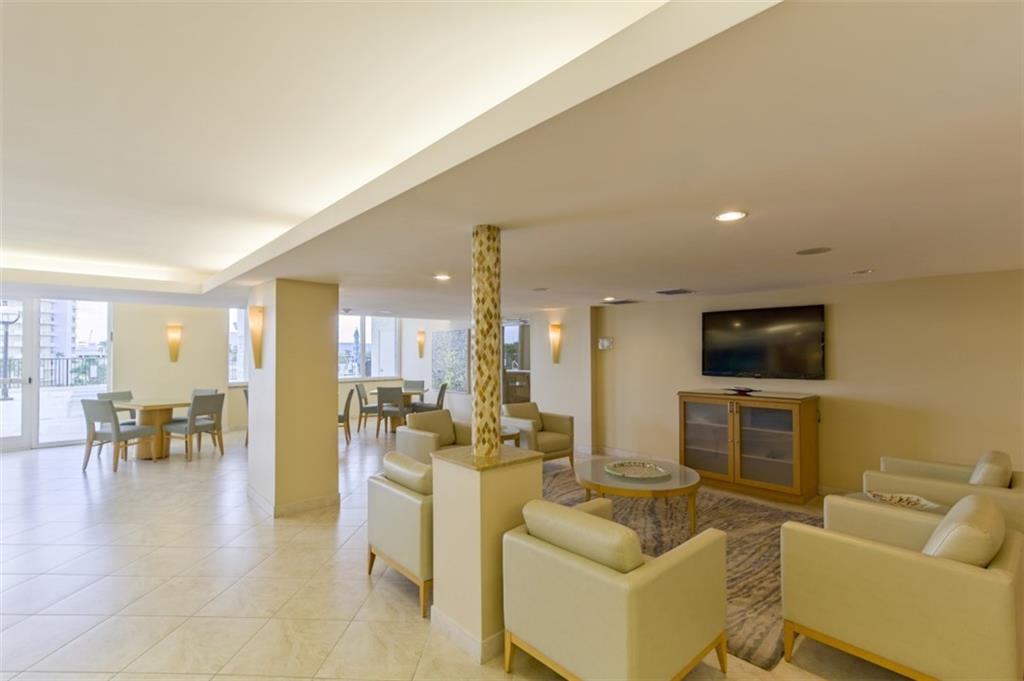 777 Bayshore Dr Unit: 705