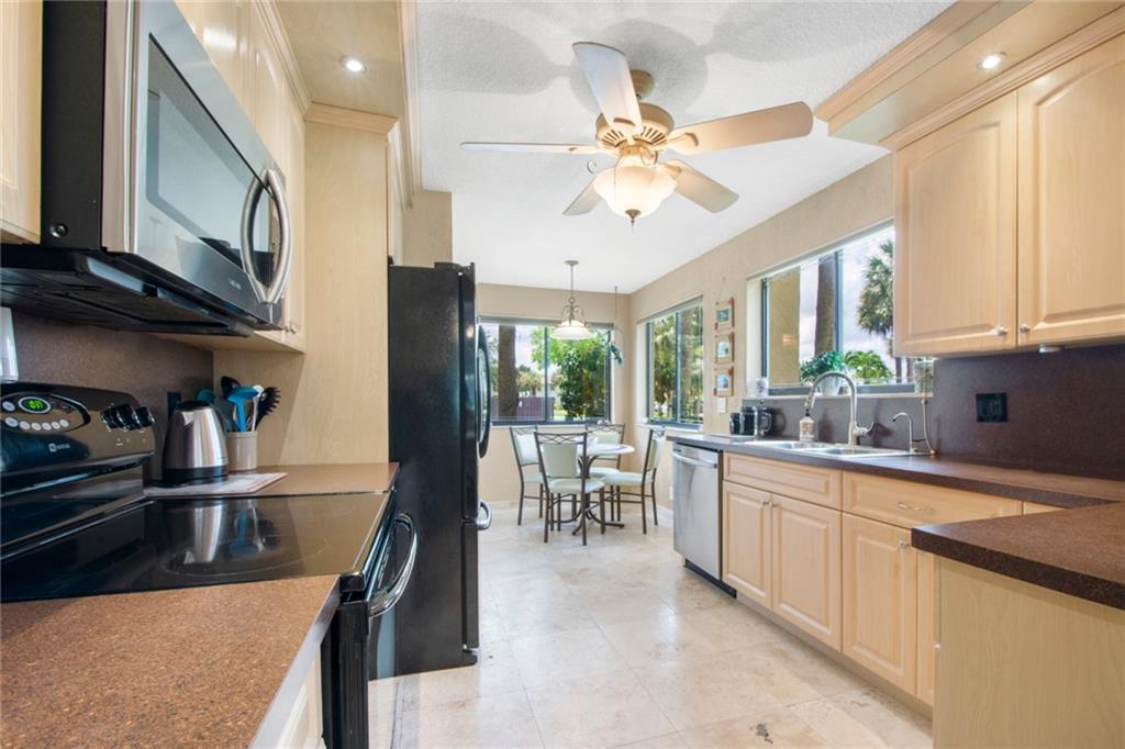 9331 SW 23rd St Unit: 3501