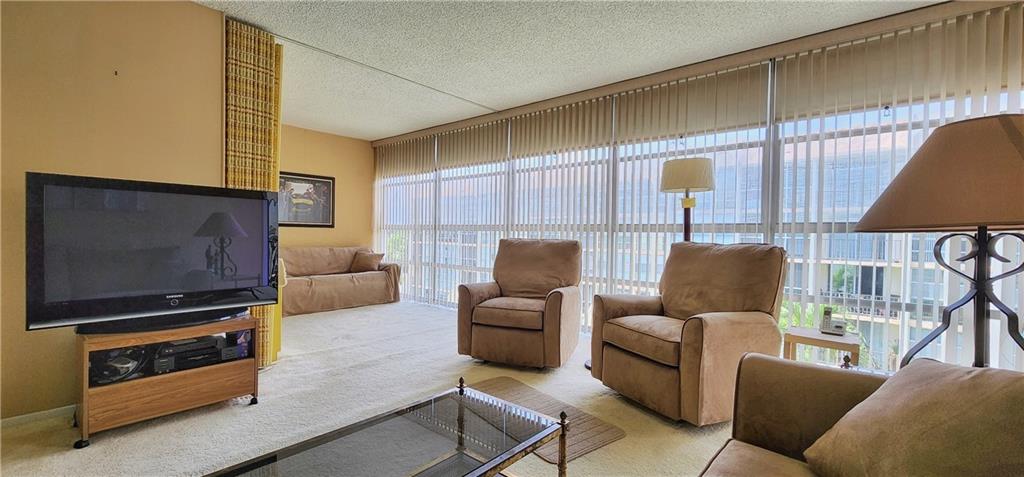 851 Three Islands Blvd Unit: 410