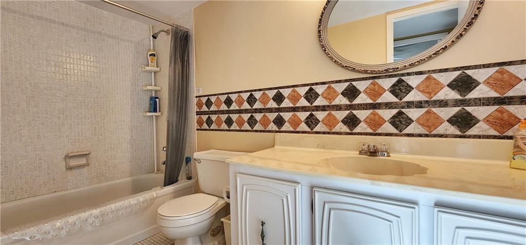 851 Three Islands Blvd Unit: 410