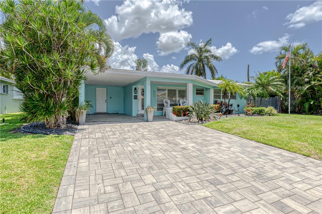 805 SE 14th Dr