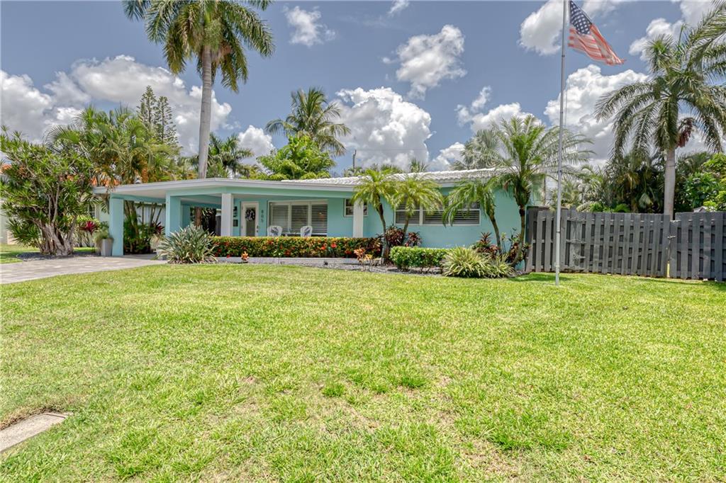 805 SE 14th Dr