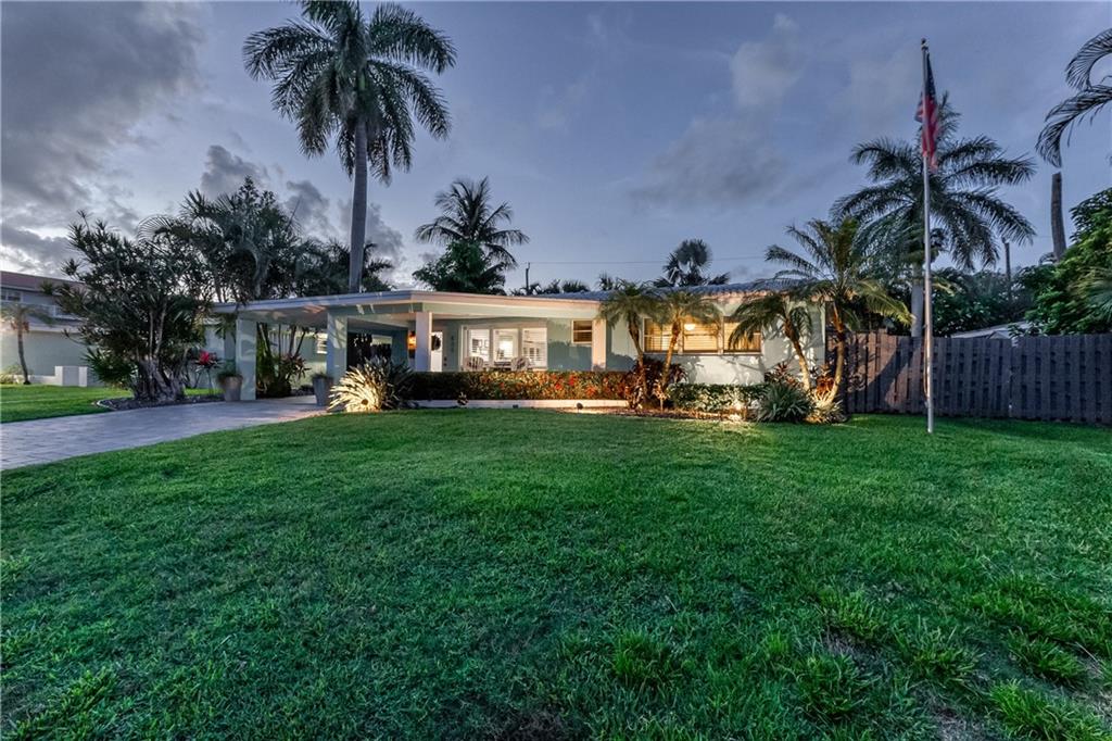 805 SE 14th Dr