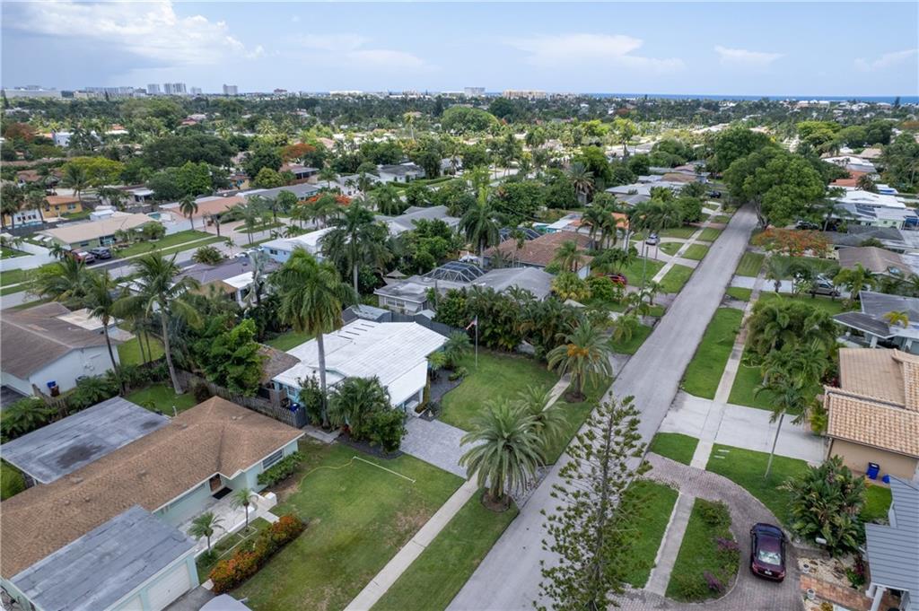805 SE 14th Dr