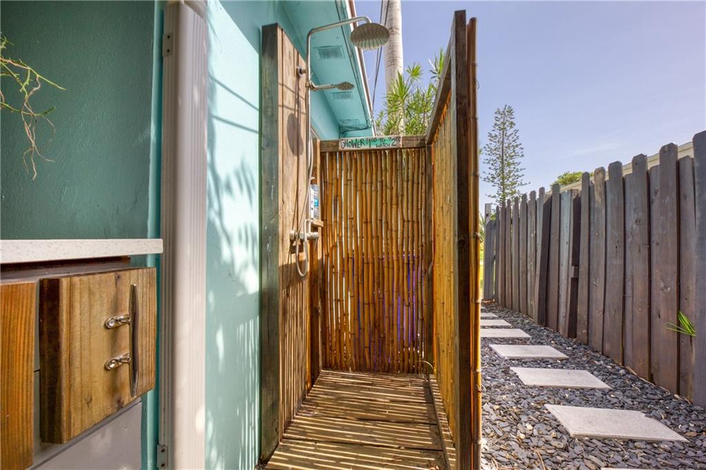 805 SE 14th Dr
