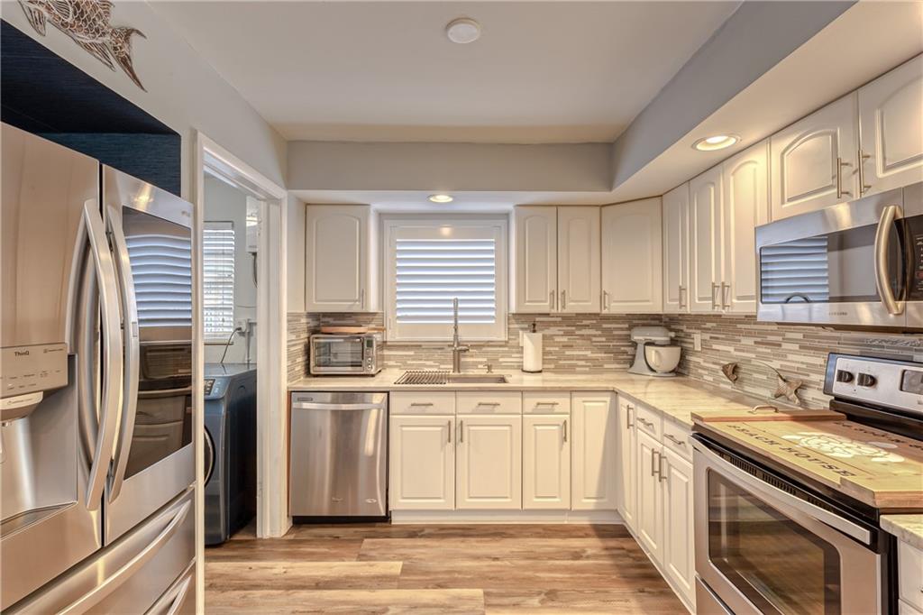 805 SE 14th Dr