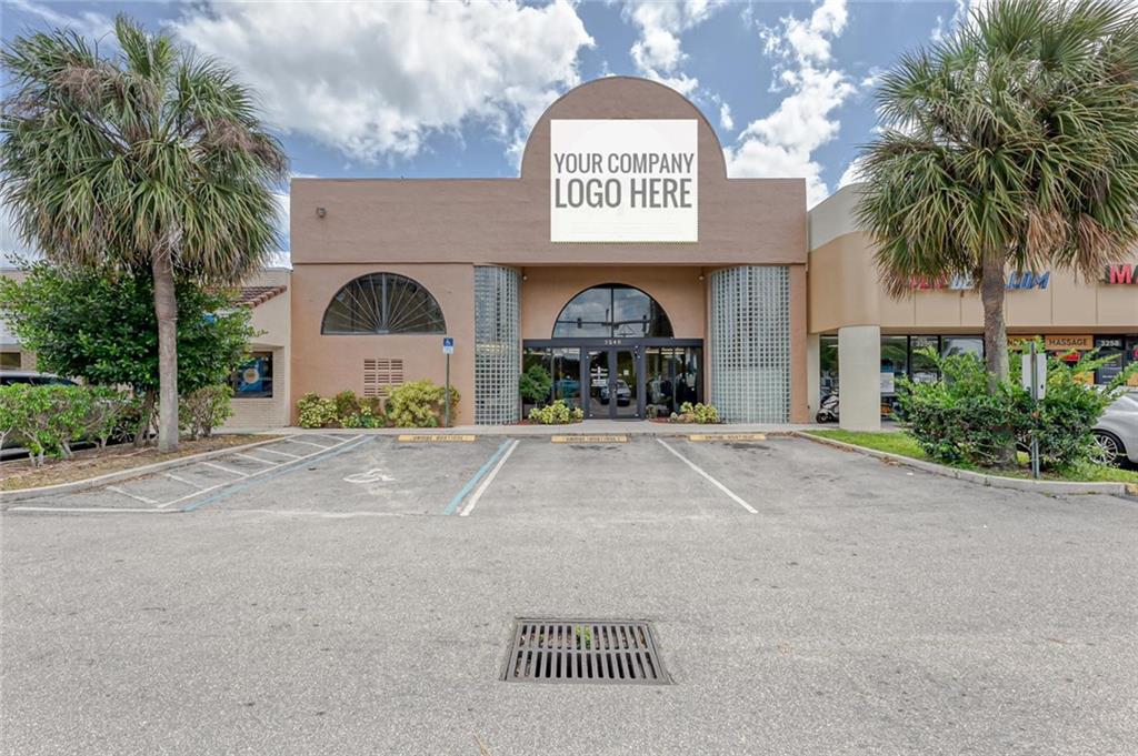 3248 W Hillsboro Blvd