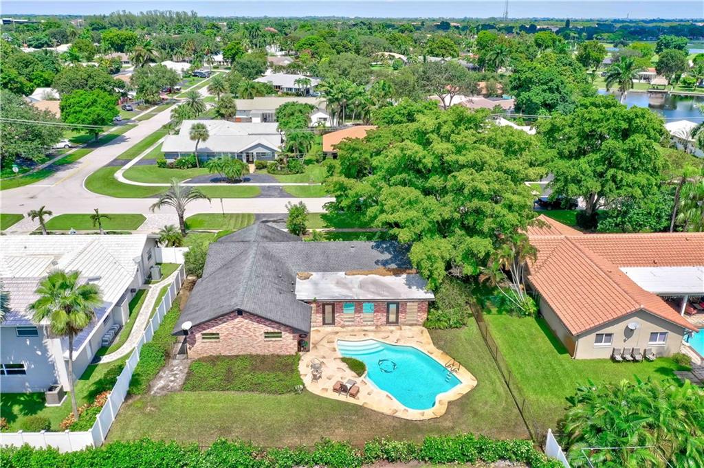 7420 SW 5th St