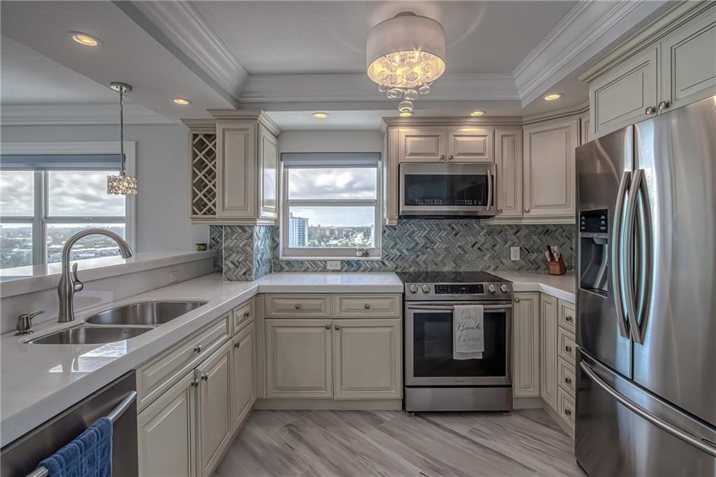 1610 N Ocean Blvd Unit: 1005