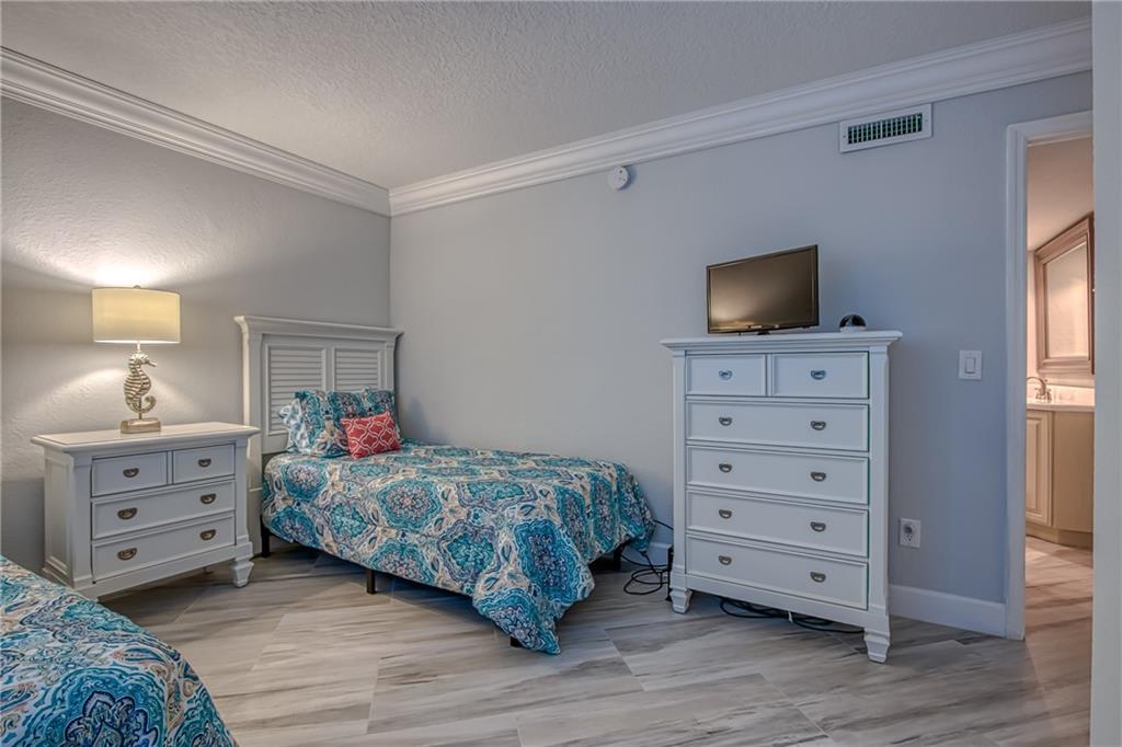 1610 N Ocean Blvd Unit: 1005