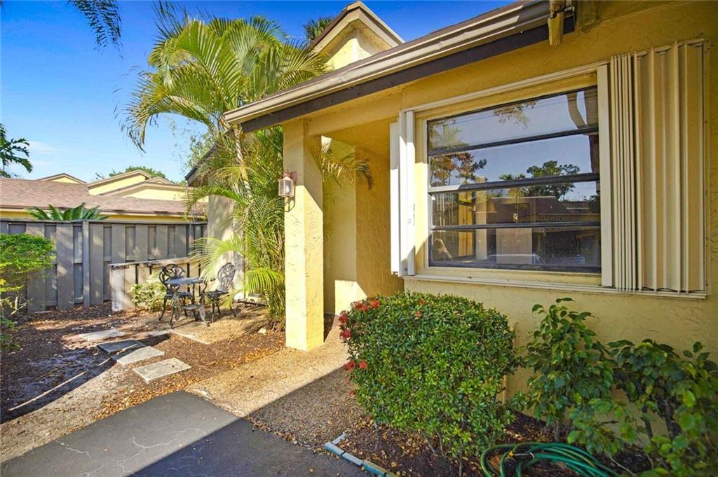 2047 W Deer Creek Woodlands Way Unit: 2047