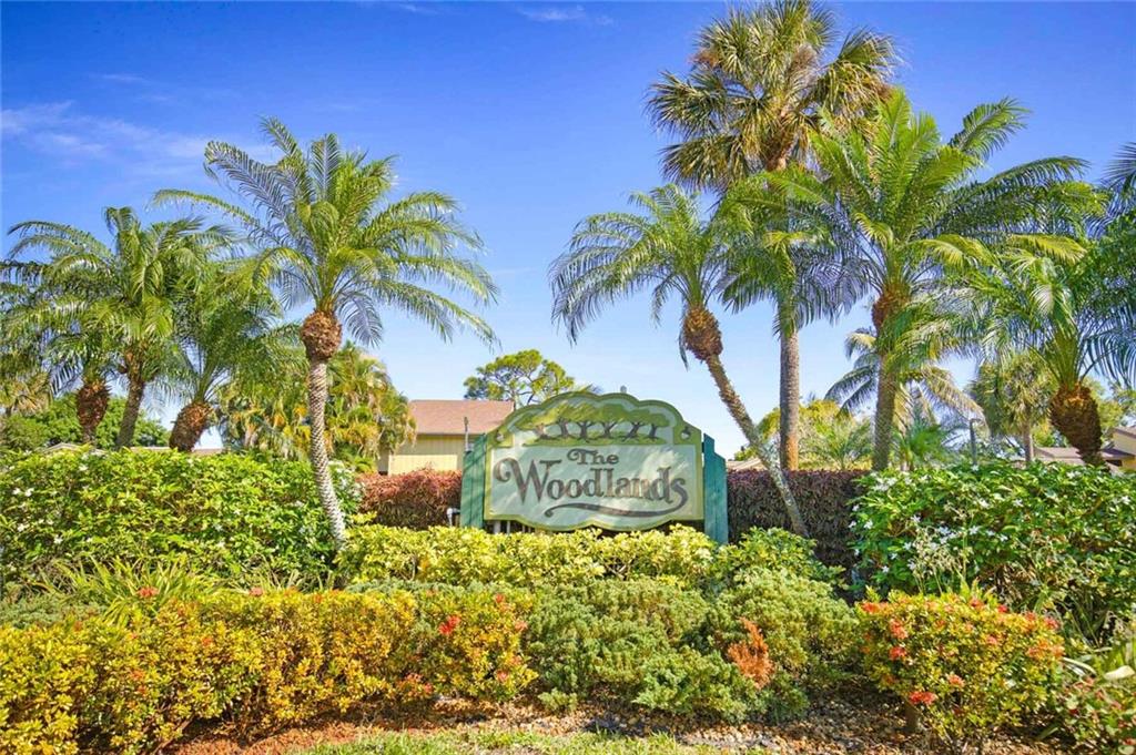2047 W Deer Creek Woodlands Way Unit: 2047