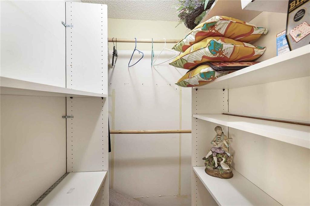 2047 W Deer Creek Woodlands Way Unit: 2047