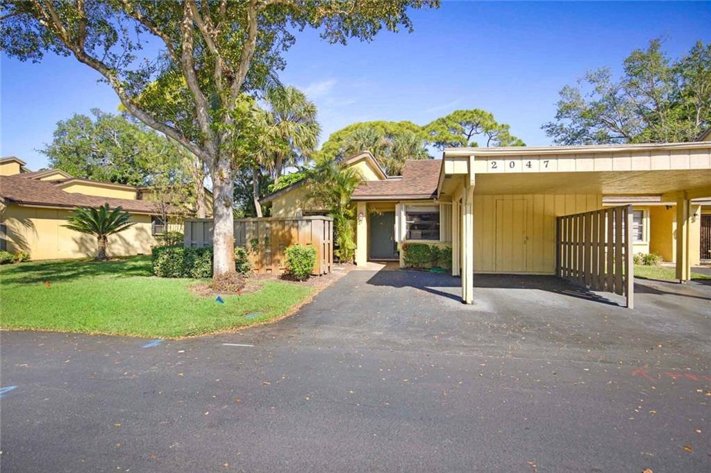 2047 W Deer Creek Woodlands Way Unit: 2047