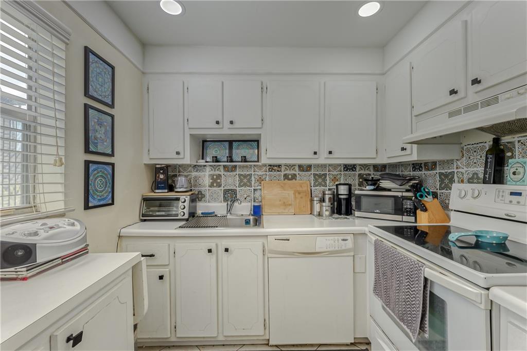 484 Monaco K Unit: 484