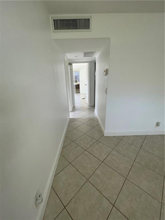 484 Monaco K Unit: 484
