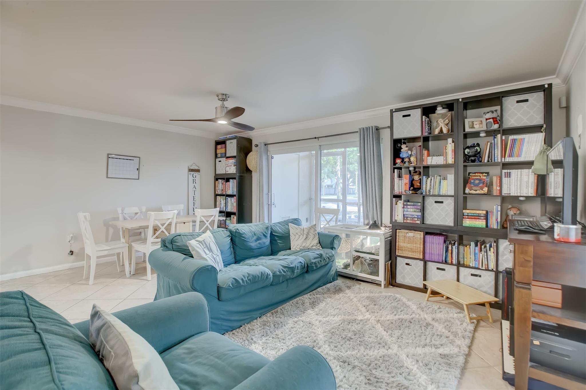 401 SE 10th St Unit: 107