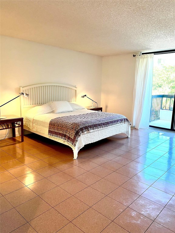 277 N Ocean Boulevard 303, Boca Raton Unit: 303