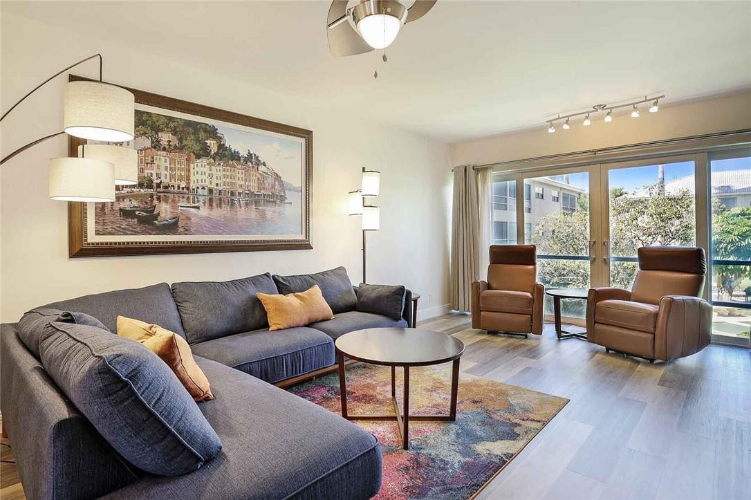 1951 NE 39th St Unit: 257