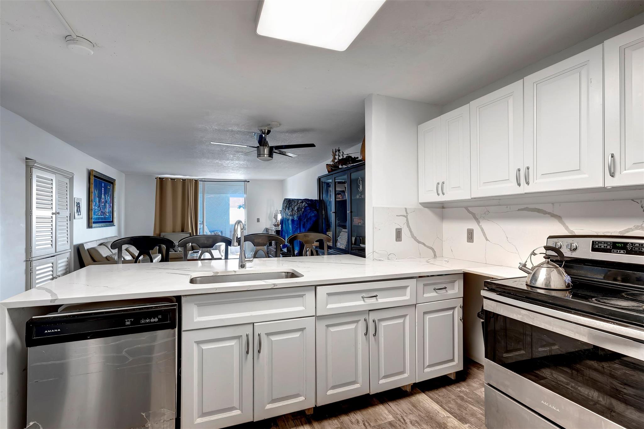 404 NW 68th Ave Unit: 515