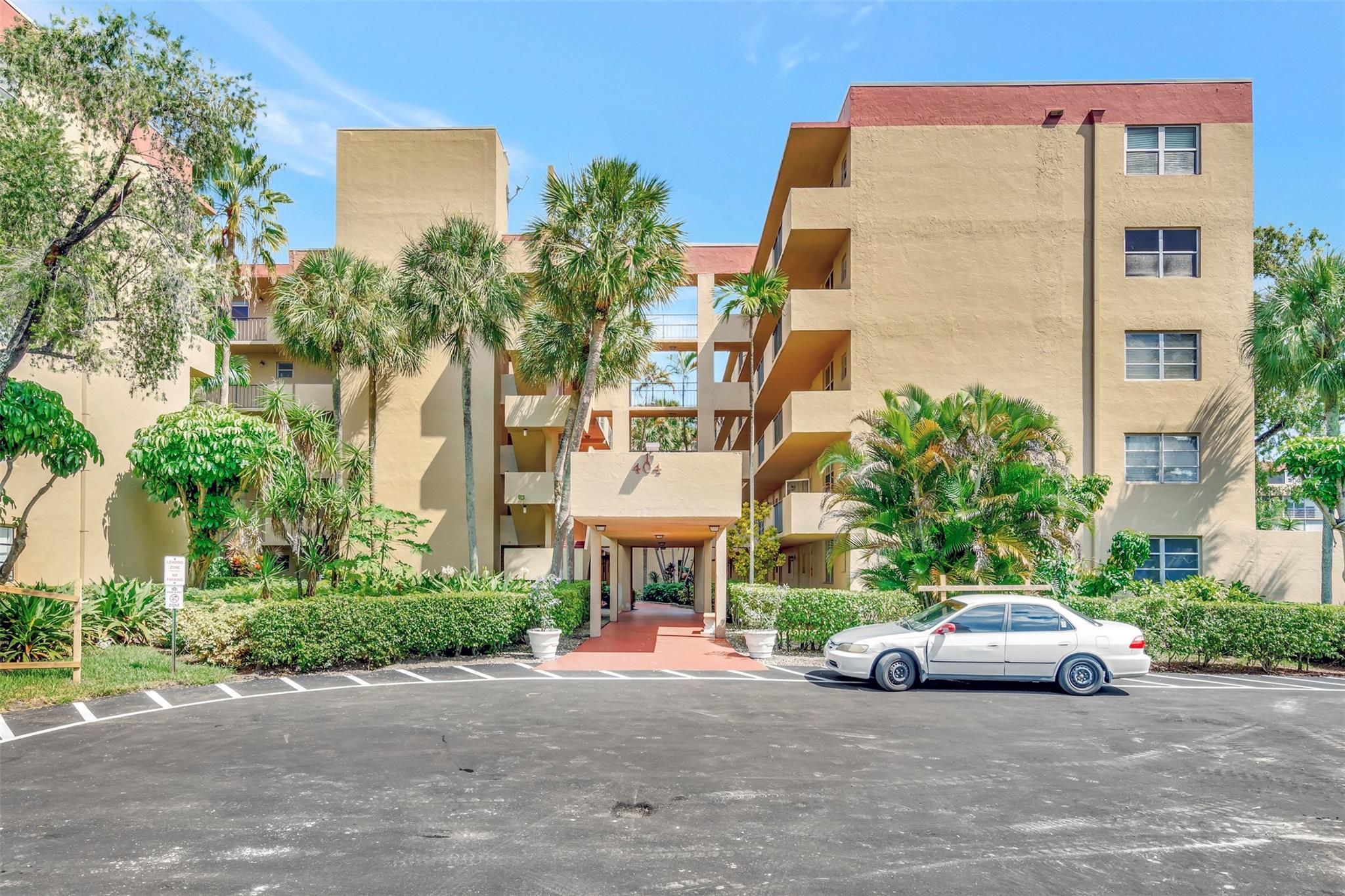 404 NW 68th Ave Unit: 515