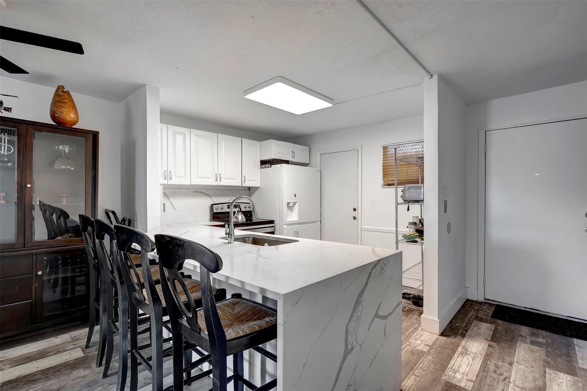 404 NW 68th Ave Unit: 515