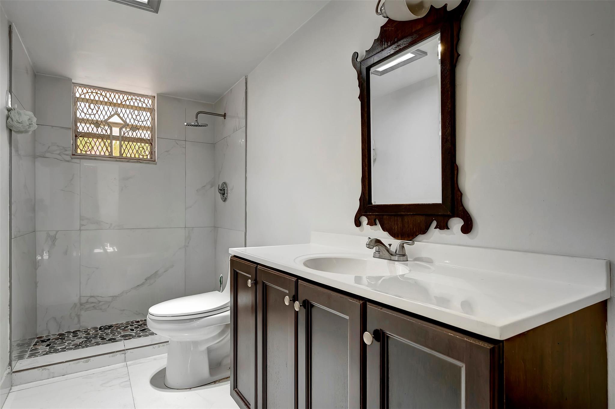 404 NW 68th Ave Unit: 515