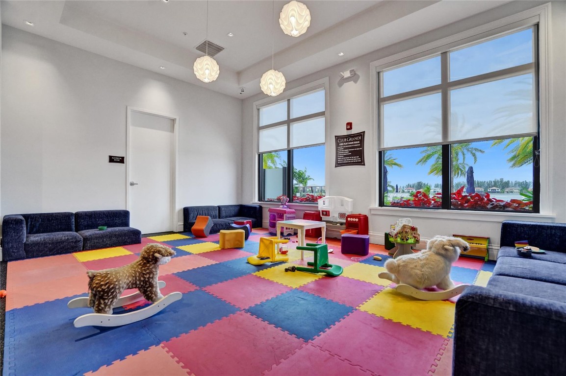 12060 Watermark Way, Parkland