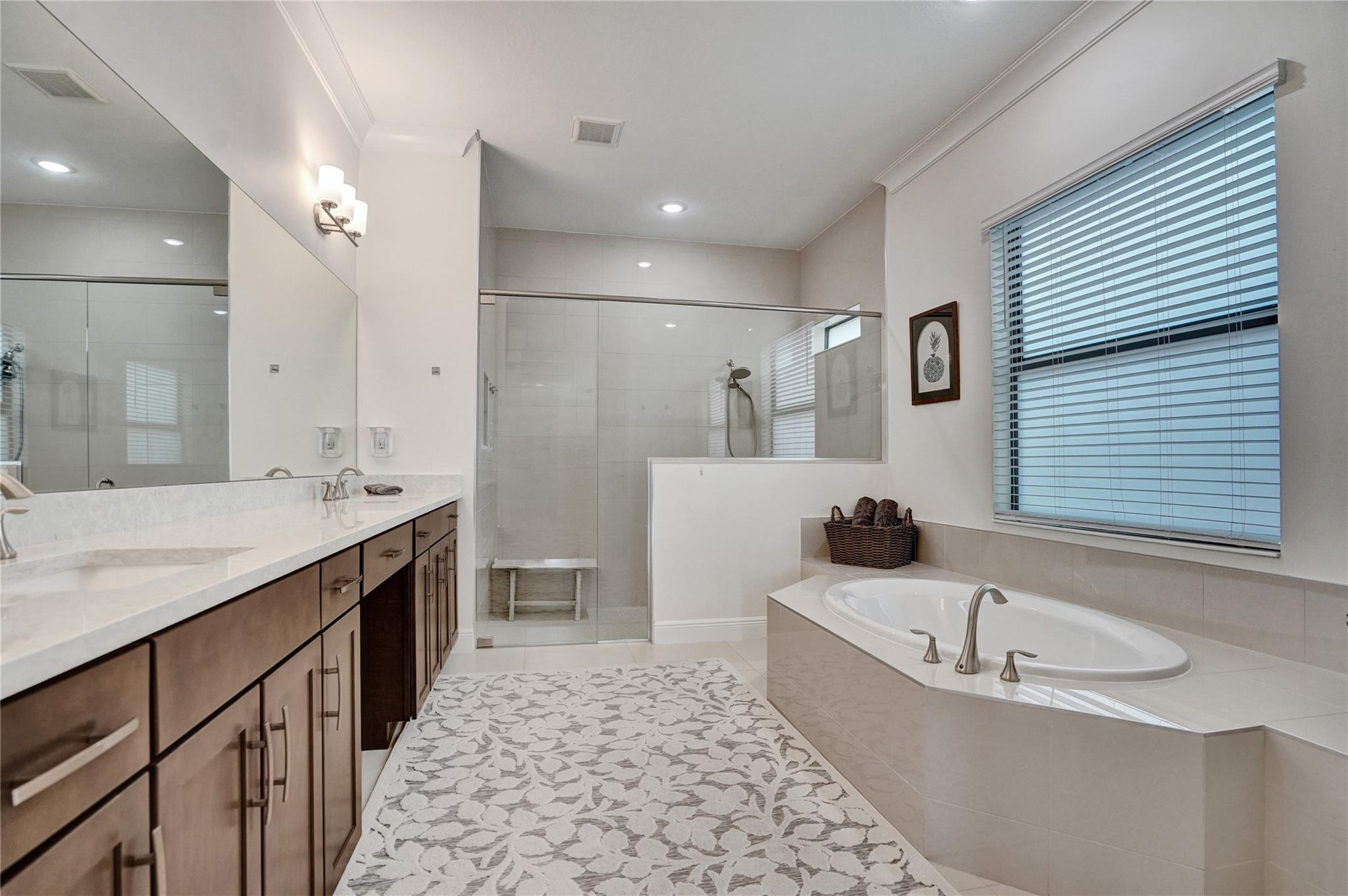 12060 Watermark Way, Parkland