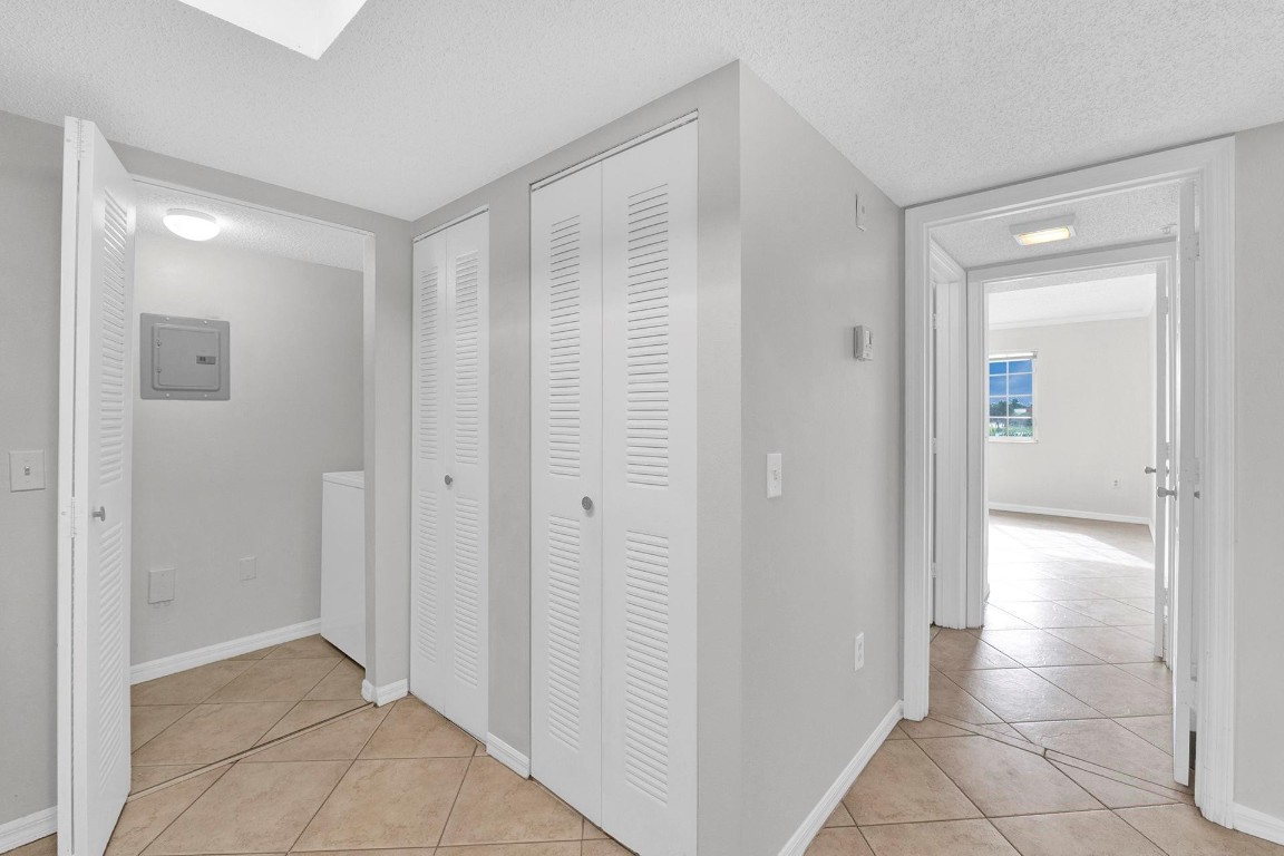 5031 Wiles Road 306, Coconut Creek Unit: 306