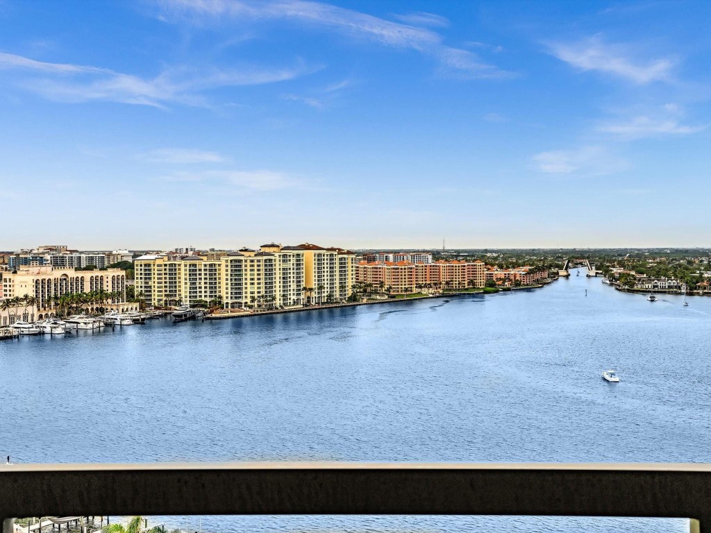 901 E Camino Real Ph-2B, Boca Raton Unit: Ph-2B