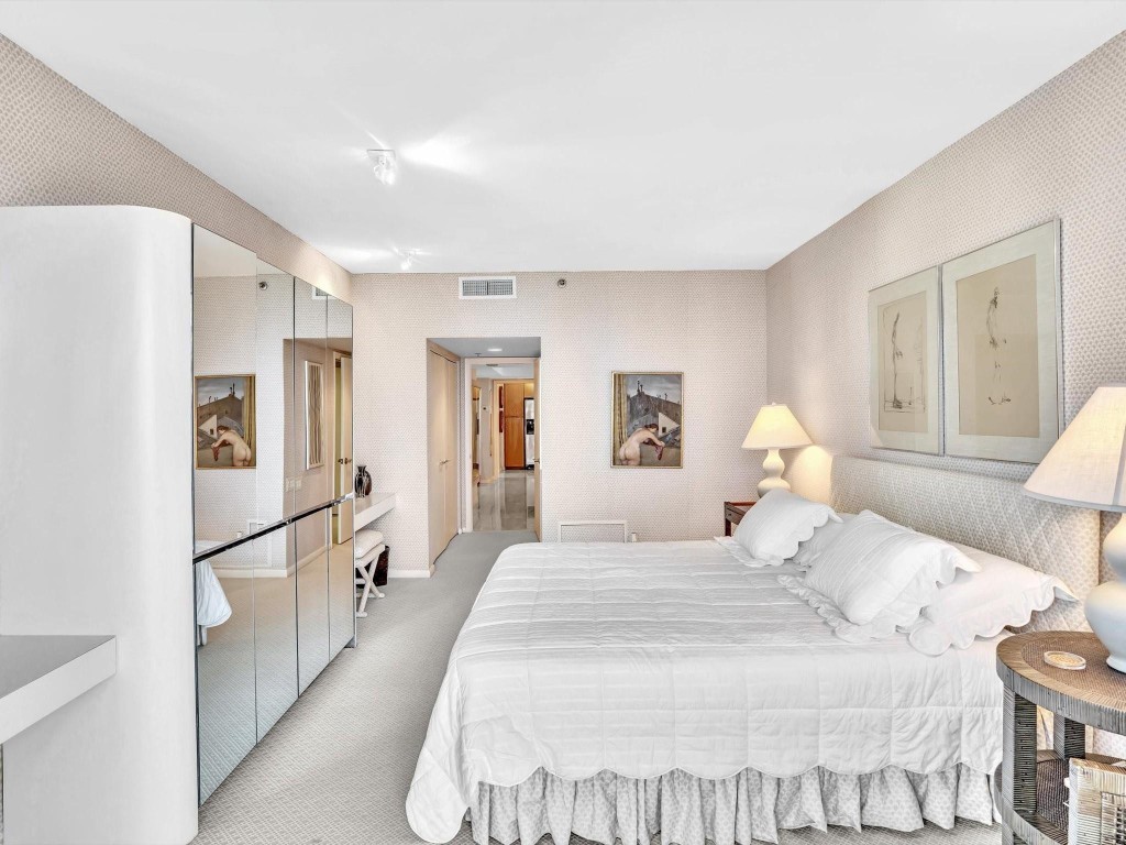 901 E Camino Real Ph-2B, Boca Raton Unit: Ph-2B