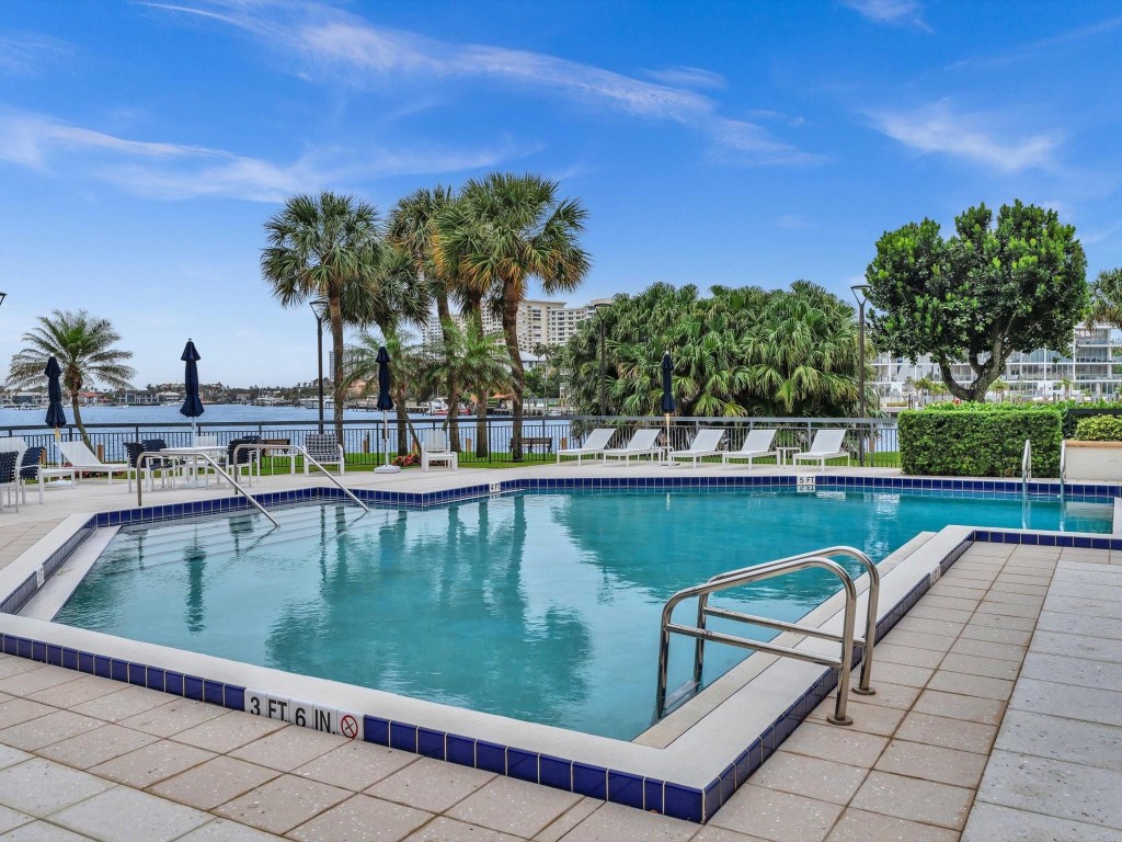 901 E Camino Real Ph-2B, Boca Raton Unit: Ph-2B