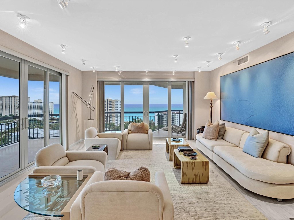 901 E Camino Real Ph-2B, Boca Raton Unit: Ph-2B