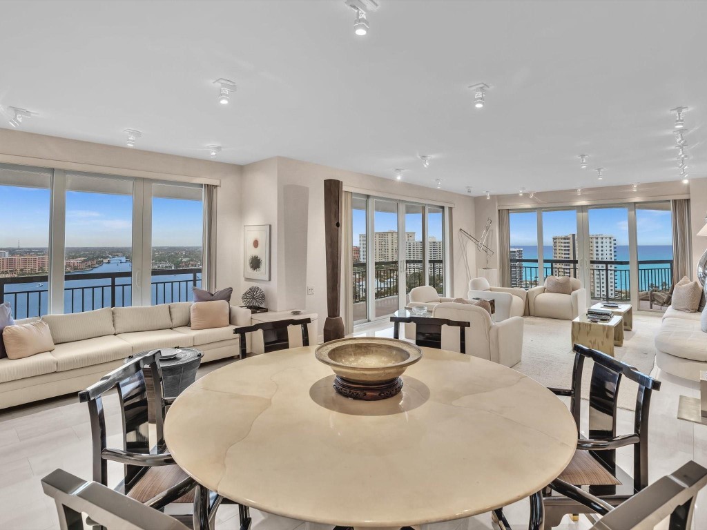 901 E Camino Real Ph-2B, Boca Raton Unit: Ph-2B