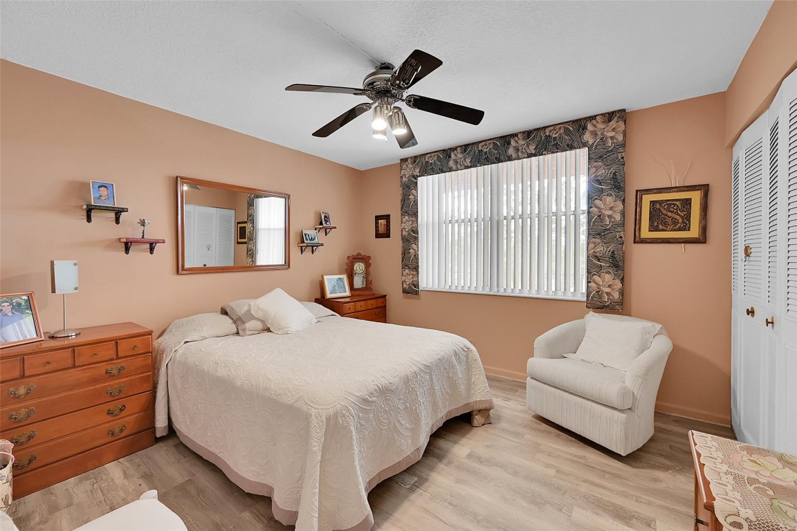 7300 Lake Circle Drive 306