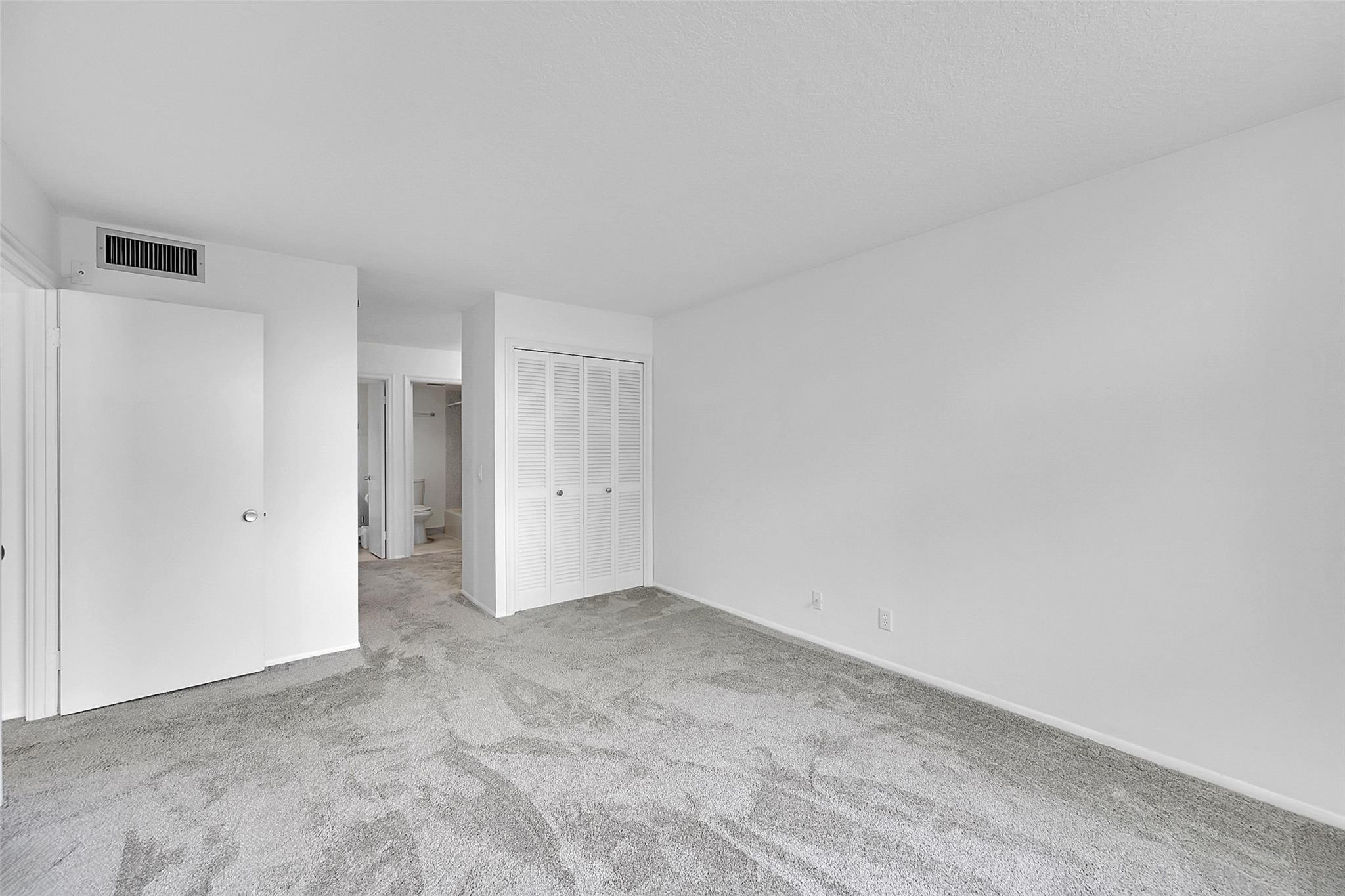 2000 S Ocean Boulevard 2P, Lauderdale-By-The-Sea Unit: 2P