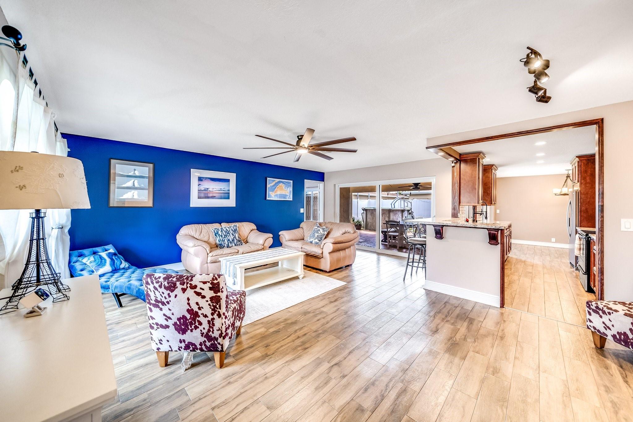 1260 NW 49th Ct