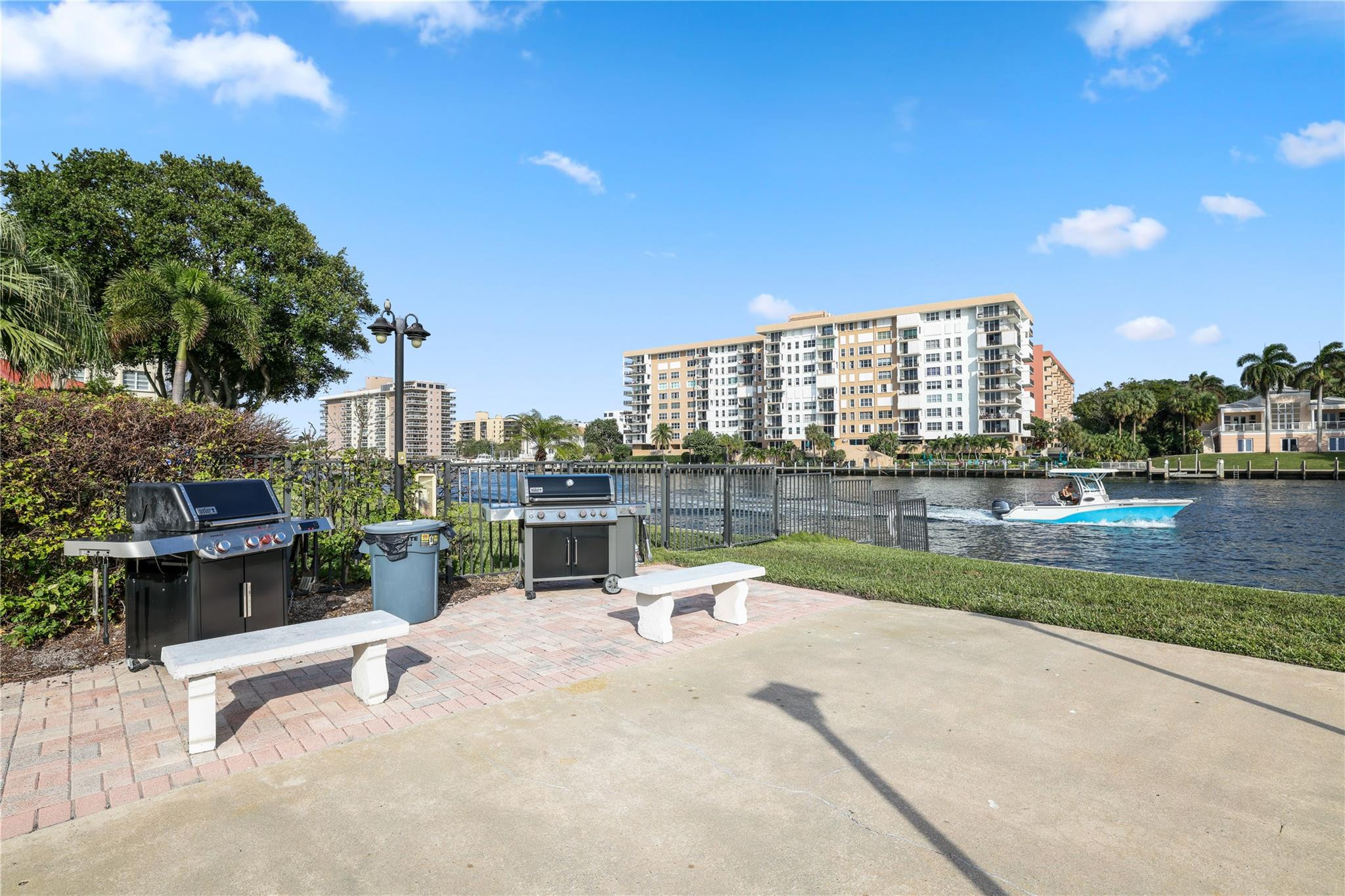 3100 NE 48th Ct 302